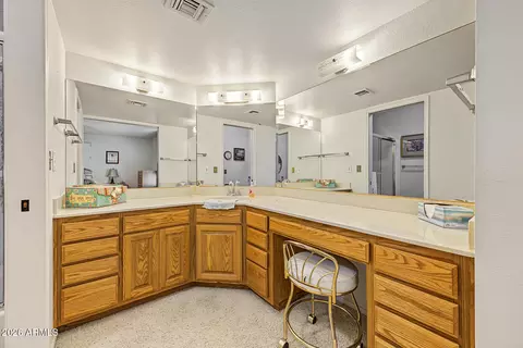 Bath - 2260 N Middlecoff Dr, Mesa, AZ 85215 photo 3 of 5