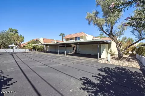 Exterior - 1012 E Highland Ave, Phoenix, AZ 85014 photo 6 of 15