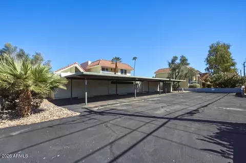 Exterior - 1012 E Highland Ave, Phoenix, AZ 85014 photo 7 of 15