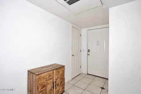 Entry Way - 151 E Broadway Rd #103, Tempe, AZ 85282 photo 1 of 1