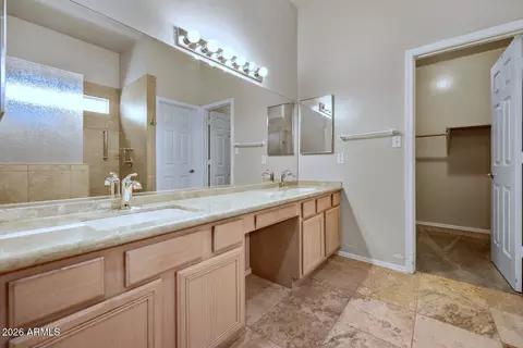 Bath - 1426 E Mclellan Blvd, Phoenix, AZ 85014 photo 1 of 3