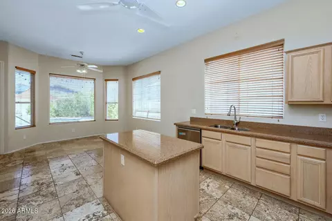 Kitchen - 1426 E Mclellan Blvd, Phoenix, AZ 85014 photo 2 of 2
