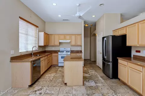 Kitchen - 1426 E Mclellan Blvd, Phoenix, AZ 85014 photo 1 of 2