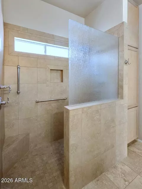 Bath - 1426 E Mclellan Blvd, Phoenix, AZ 85014 photo 2 of 3