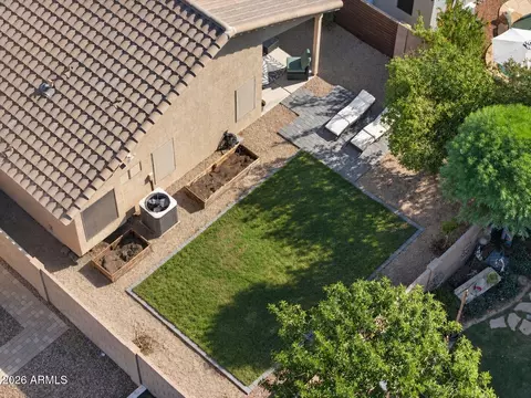 Exterior - 613 E Devon Dr, Gilbert, AZ 85296 photo 4 of 7