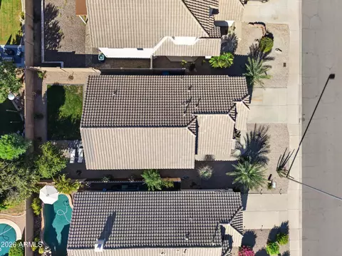 View/Area - 613 E Devon Dr, Gilbert, AZ 85296 photo 5 of 7
