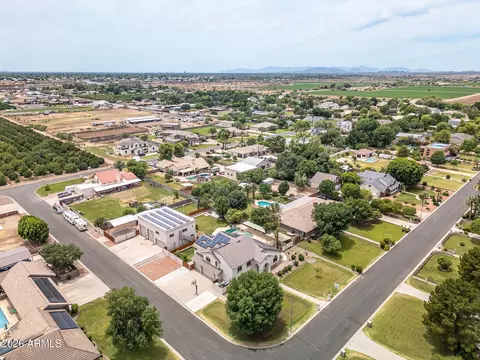 View/Area - 2263 E Riverdale St, Mesa, AZ 85213 photo 2 of 6