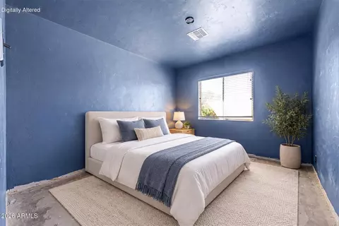 Bedroom - 2040 W Northview Ave, Phoenix, AZ 85021 photo 6 of 8