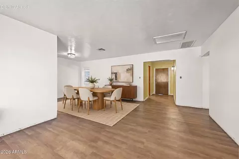 Entry Way - 2040 W Northview Ave, Phoenix, AZ 85021 photo 1 of 5