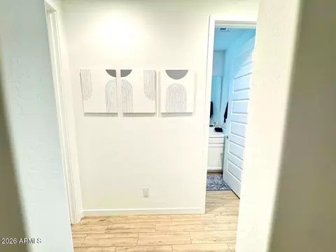 Entry Way - 1618 W Monte Way, Phoenix, AZ 85041 photo 2 of 3