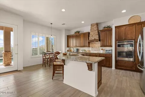 Kitchen - 9331 E Grandview St, Mesa, AZ 85207 photo 3 of 3