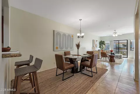 7609 E Indian Bend Rd #3011, Scottsdale, AZ 85250