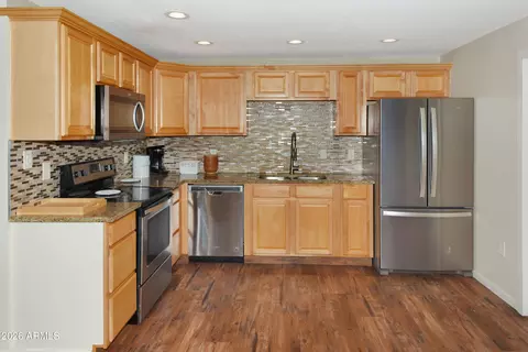 Kitchen - 3520 E Thunderbird Rd, Phoenix, AZ 85032 photo 1 of 4