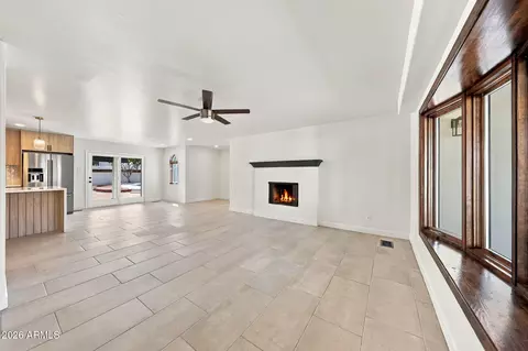 Living - 3307 E Coconino St, Phoenix, AZ 85044 photo 12 of 23