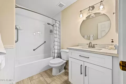 Bath - 5408 E Diamond Cir, Mesa, AZ 85206 photo 3 of 3