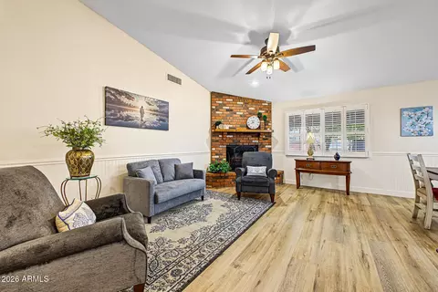 Living - 5408 E Diamond Cir, Mesa, AZ 85206 photo 2 of 5