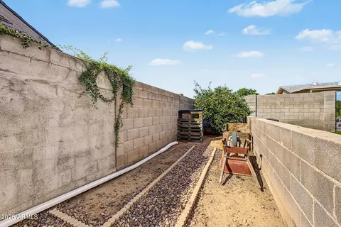 Exterior - 5408 E Diamond Cir, Mesa, AZ 85206 photo 5 of 9