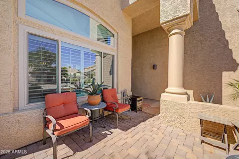 Exterior - 15236 S 16th Ave, Phoenix, AZ 85045 photo 2 of 4