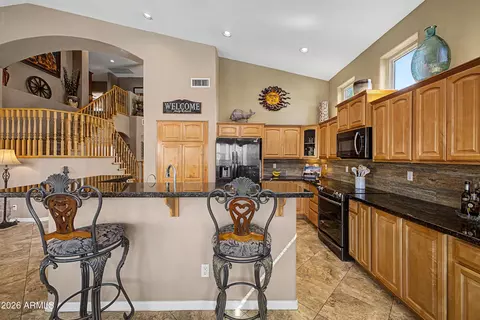 Kitchen - 15236 S 16th Ave, Phoenix, AZ 85045 photo 1 of 1