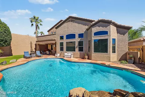 Exterior - 15236 S 16th Ave, Phoenix, AZ 85045 photo 4 of 4