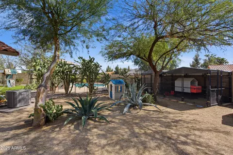 Exterior - 4557 E Grove Ave, Mesa, AZ 85206 photo 5 of 9