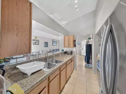 Kitchen - 1725 E Pueblo Ave, Phoenix, AZ 85040 photo 2 of 4