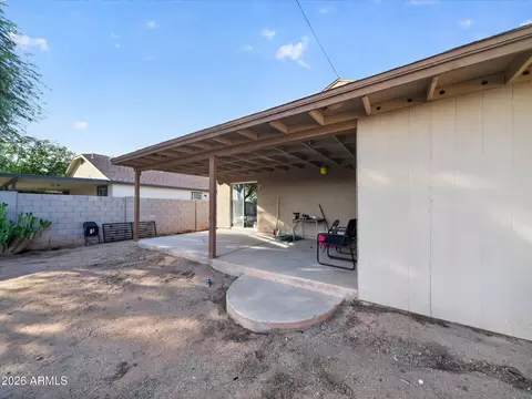 Exterior - 1725 E Pueblo Ave, Phoenix, AZ 85040 photo 7 of 10
