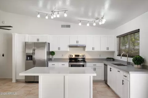 Kitchen - 4645 E La Puente Ave, Phoenix, AZ 85044 photo 1 of 2