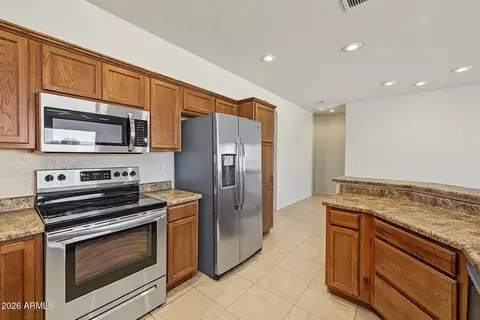 Kitchen - 11250 E Kilarea Ave #229, Mesa, AZ 85209 photo 4 of 4