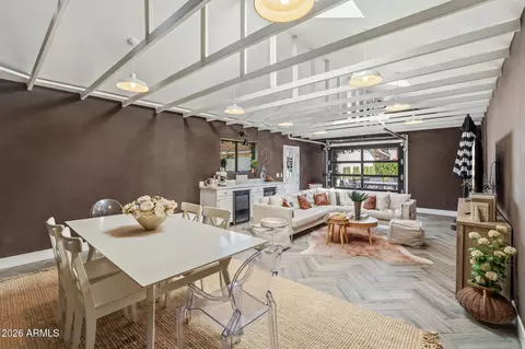 Dining - 7718 N 2nd Ave, Phoenix, AZ 85021 photo 3 of 3