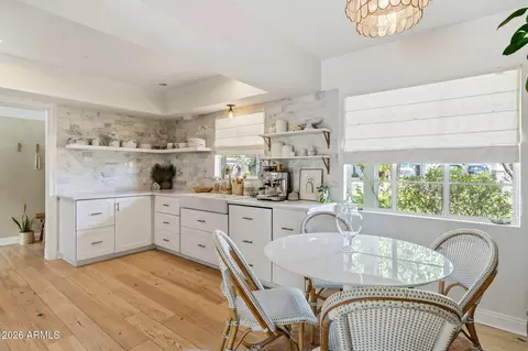 Kitchen - 7718 N 2nd Ave, Phoenix, AZ 85021 photo 2 of 3