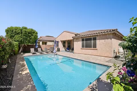 Exterior - 4136 S Butte Ln, Gilbert, AZ 85297 photo 5 of 10