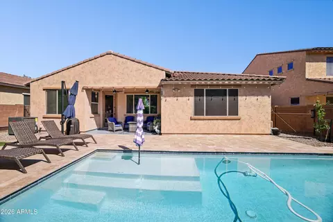 Exterior - 4136 S Butte Ln, Gilbert, AZ 85297 photo 3 of 10