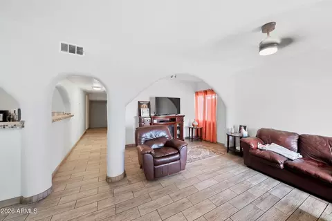 Entry Way - 1015 E Moreland St, Phoenix, AZ 85006 photo 1 of 1