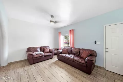Living - 1015 E Moreland St, Phoenix, AZ 85006 photo 1 of 1
