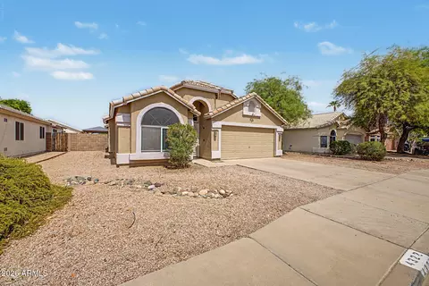 Exterior - 4322 E Bramble Cir, Mesa, AZ 85206 photo 3 of 7