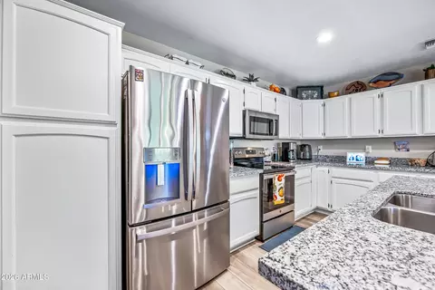 Kitchen - 11558 E Lomita Ave, Mesa, AZ 85209 photo 1 of 4