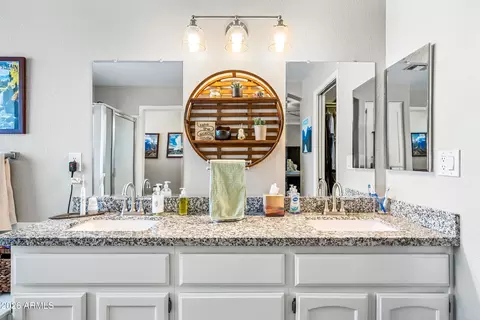 Bath - 11558 E Lomita Ave, Mesa, AZ 85209 photo 3 of 4