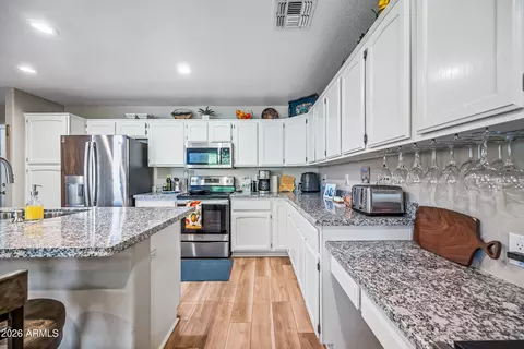 Kitchen - 11558 E Lomita Ave, Mesa, AZ 85209 photo 2 of 4