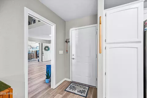 Entry Way - 11558 E Lomita Ave, Mesa, AZ 85209 photo 4 of 6