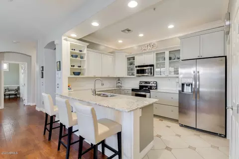 Kitchen - 7445 Eagle Crest Dr #1077, Mesa, AZ 85207 photo 2 of 4
