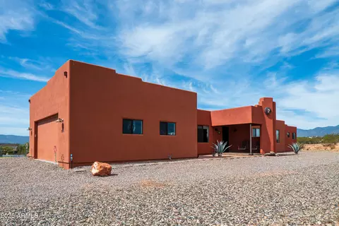 Exterior - 7375 E Sliding Ln, Cornville, AZ 86325 photo 8 of 11
