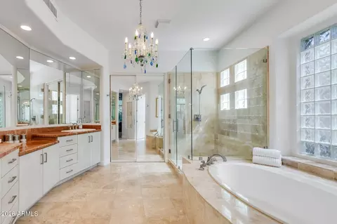 Bath - 6522 N 27th St, Phoenix, AZ 85016 photo 1 of 1
