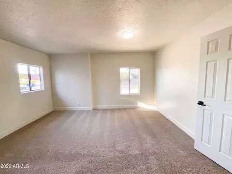 Bedroom - 4253 E Vineyard Rd, Phoenix, AZ 85042 photo 1 of 6