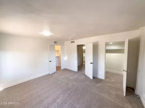 Bedroom - 4253 E Vineyard Rd, Phoenix, AZ 85042 photo 2 of 6