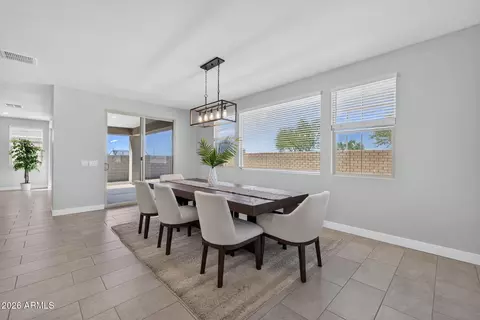 Dining - 9634 E Rainbow Ave, Mesa, AZ 85212 photo 1 of 8