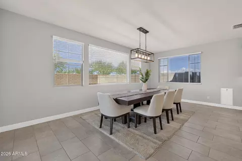 Dining - 9634 E Rainbow Ave, Mesa, AZ 85212 photo 7 of 8