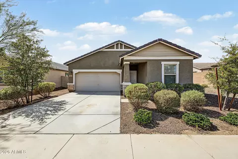 5882 N 195th Dr, Litchfield Park, AZ 85340