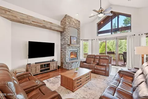 Living - 2303 E Scarlet Bugler Cir, Payson, AZ 85541 photo 1 of 4
