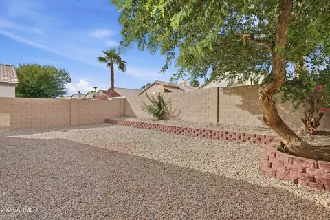 Exterior - 4622 E Grovers Ave, Phoenix, AZ 85032 photo 3 of 7